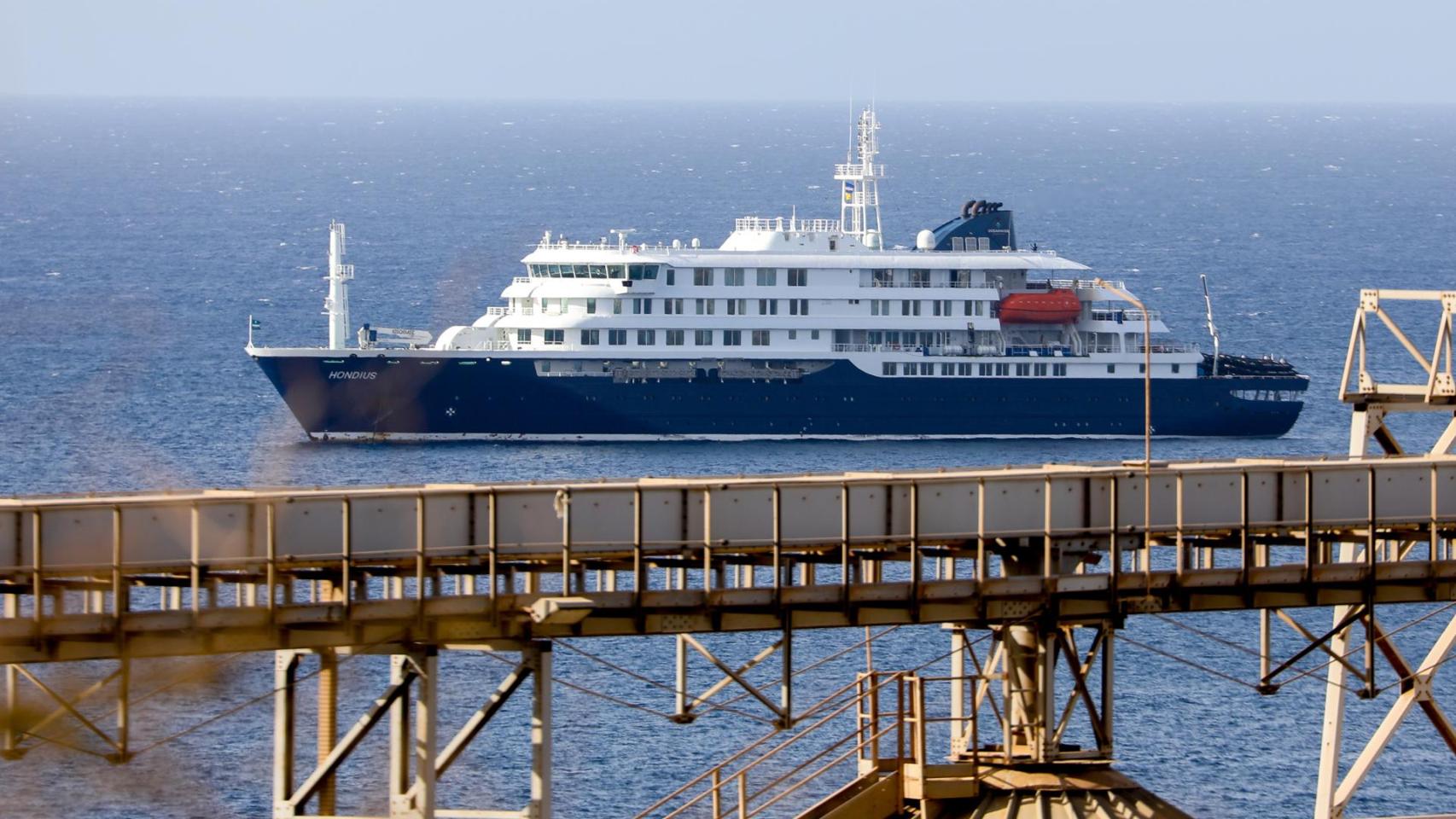 El barco MV Hondius. 