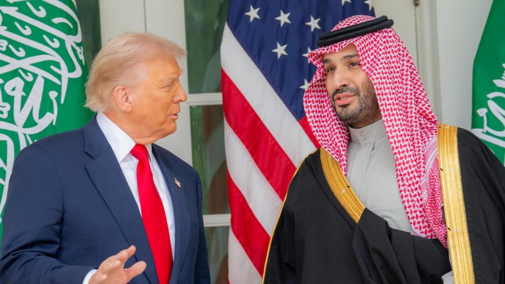 El príncioe heredero de Arabia Saudí, Mohamed Bin Salman, con el presidente Donald Trump en la Casa Blanca.