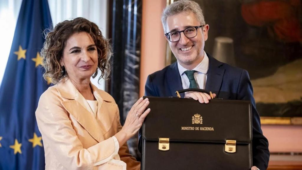 María Jesús Montero y el ministro de Hacienda, Arcadi España. 