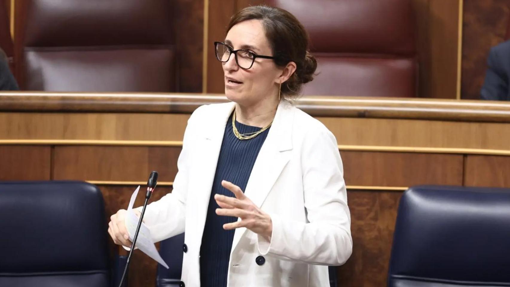 La ministra de Sanidad, Mónica García, este miércoles durante la sesión de control en el Congreso. EP