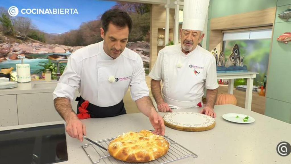 Joseba Arguiñano y Karlos Arguiñano preparan una receta gallega