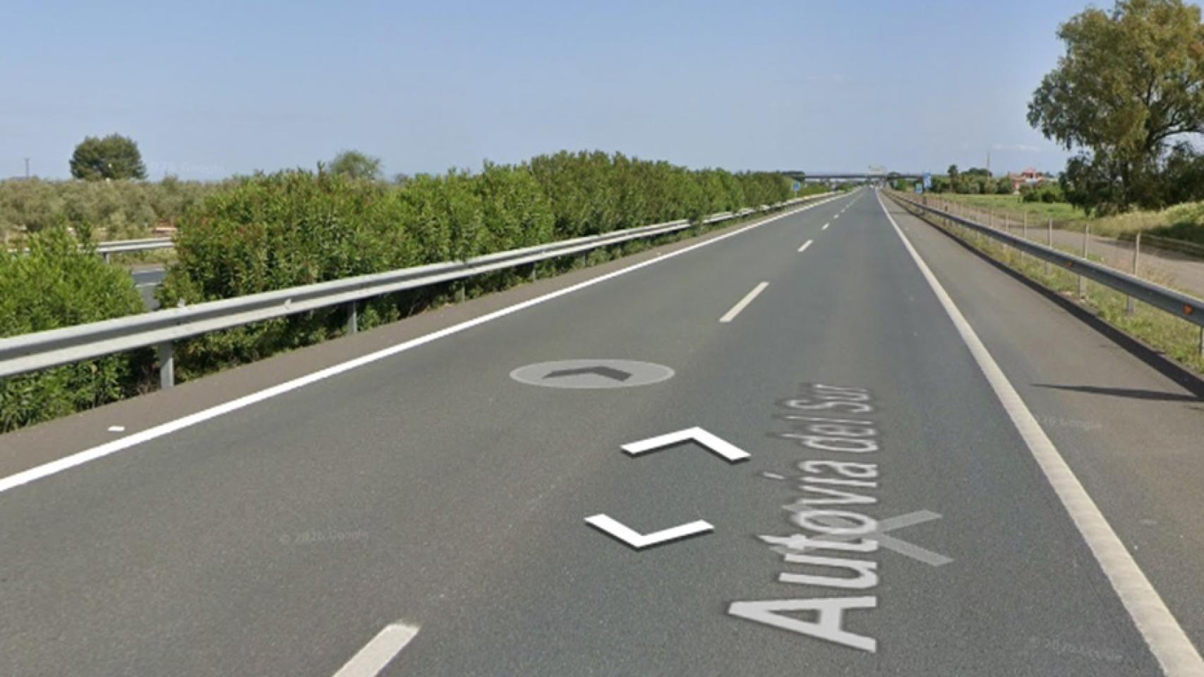 A-4 a su paso por Écija (Sevilla).