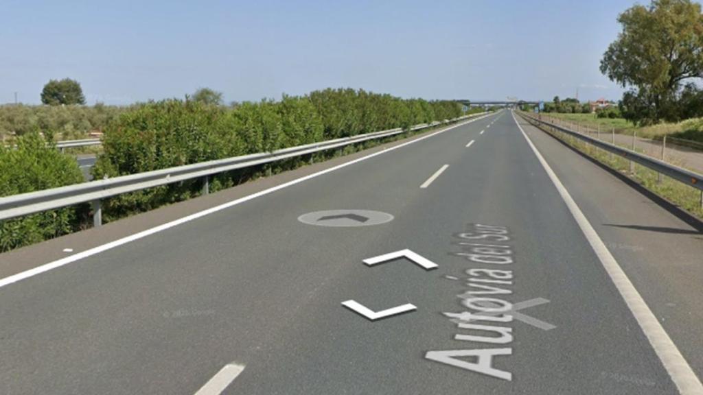A-4 a su paso por Écija (Sevilla).