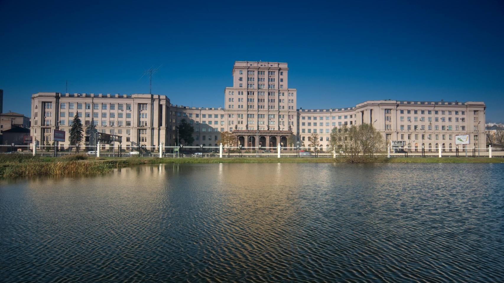 Universidad Técnica Estatal Bauman en Moscú