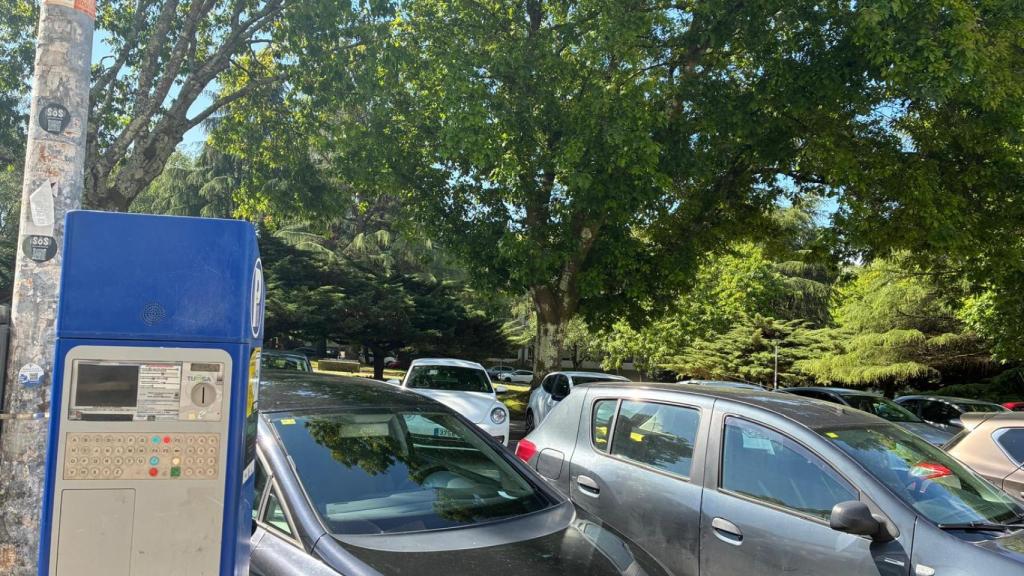 Zona de parking del Campus Sur de Santiago