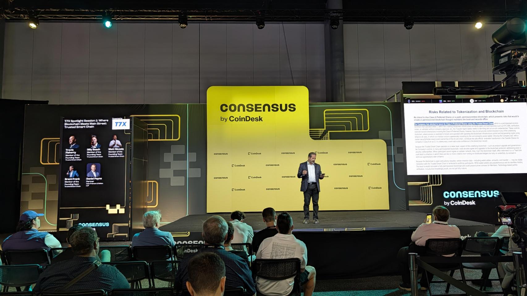 Escenario Consensus durante el segundo día de evento