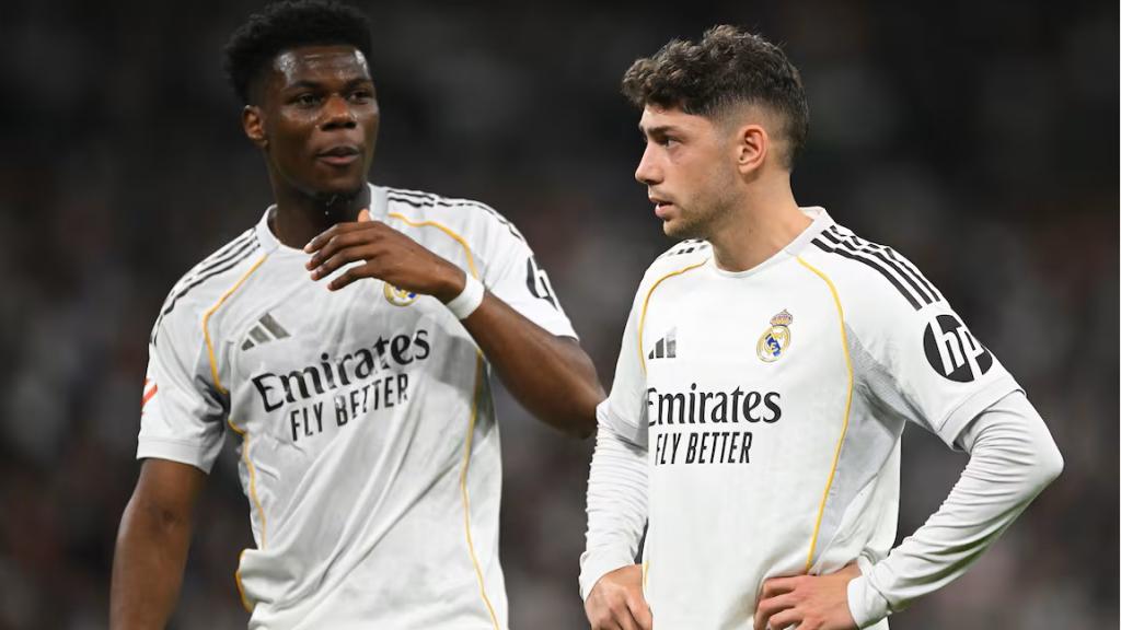 Tchouaméni y Valverde, durante un partido del Real Madrid esta temporada.