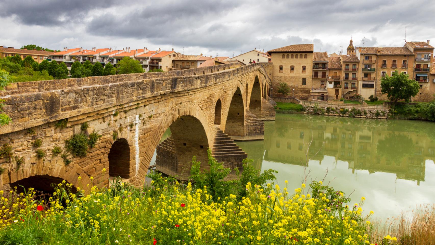 Puente de la reina.jpg