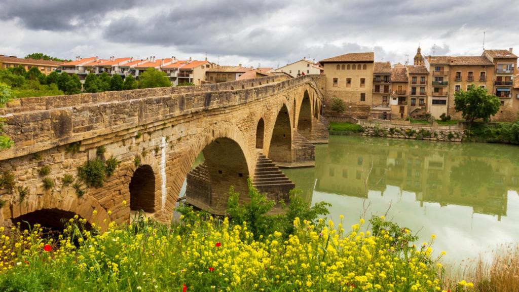Puente de la reina.jpg
