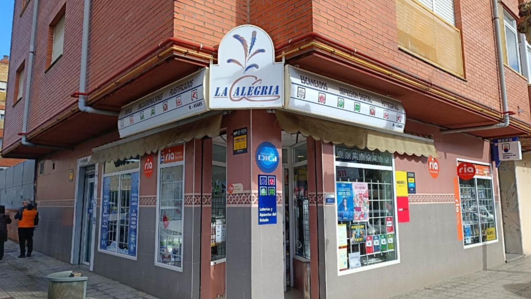 Administración de Loterías de León que repartió el premio.