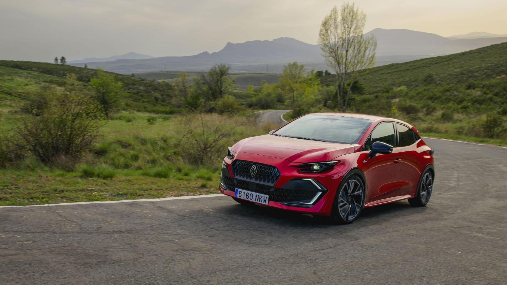 Vista tres cuartos delantera de la sexta generación del Renault Clio.