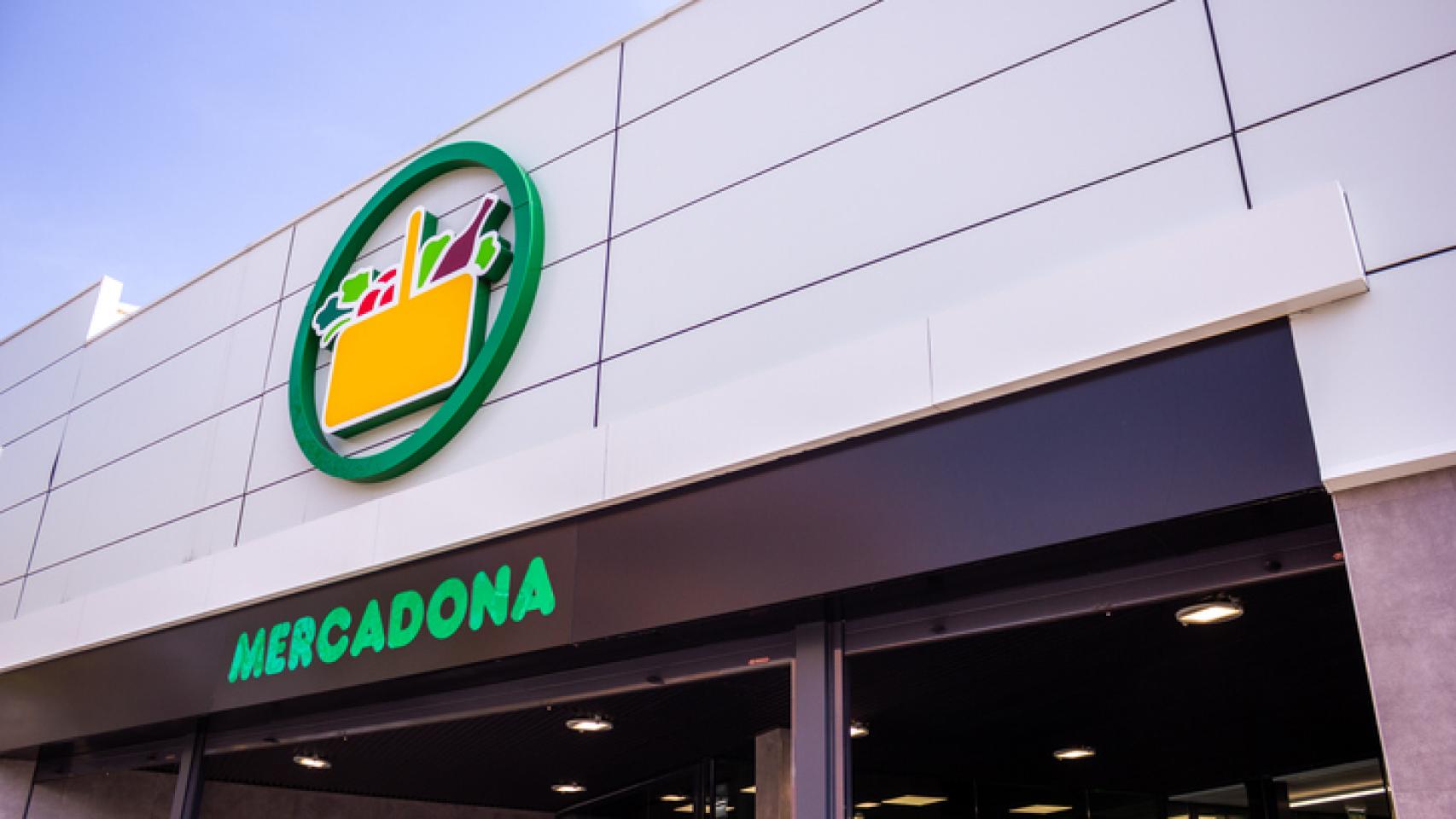 Fachada Mercadona. 