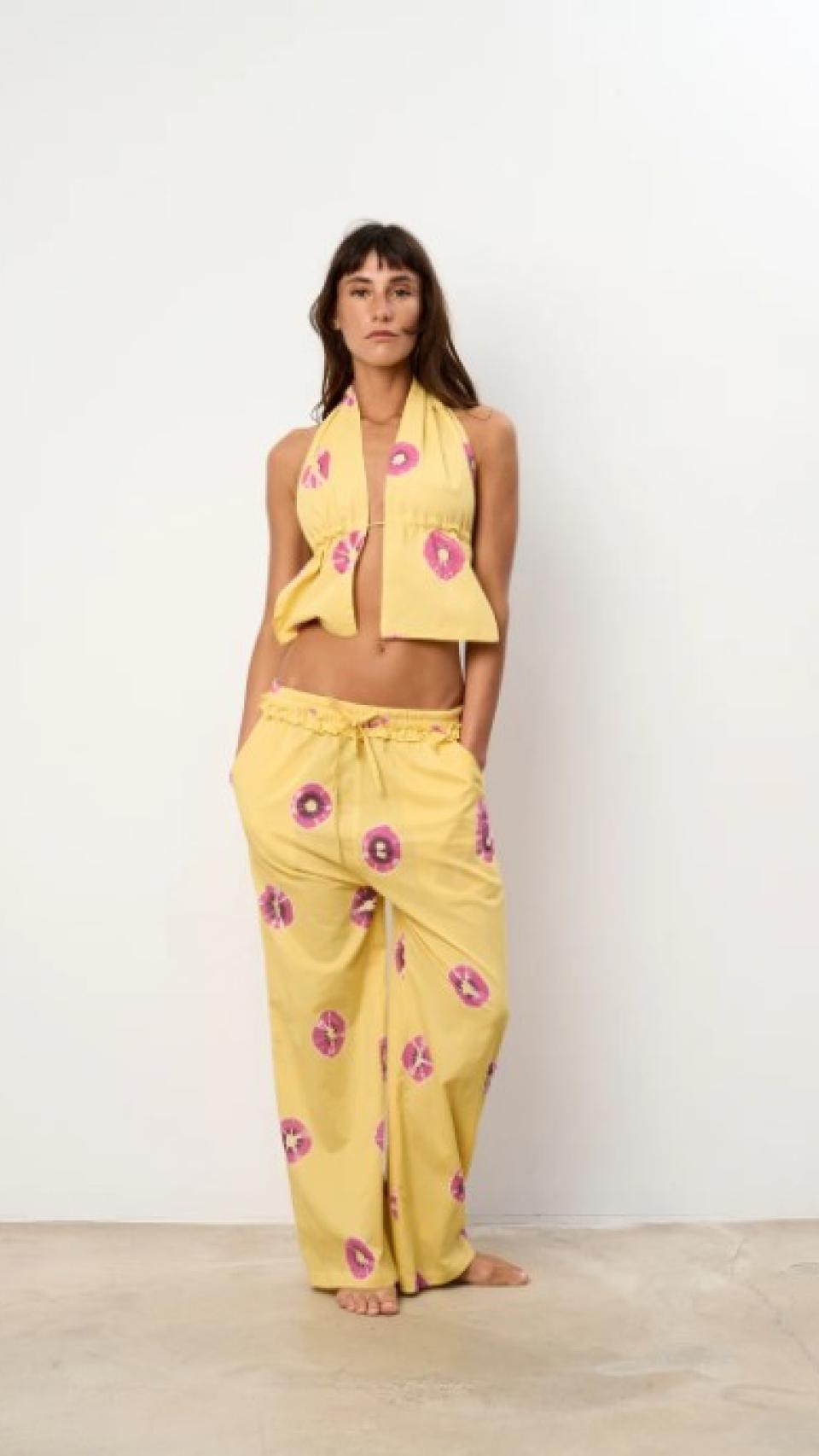 El conjunto de María Pombo.