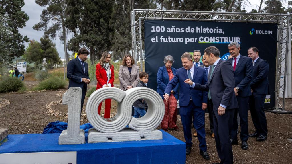 Acto por el centenario de la fábrica de Holcim de Villaluenga de la Sagra (Toledo). Foto: JCCM. 