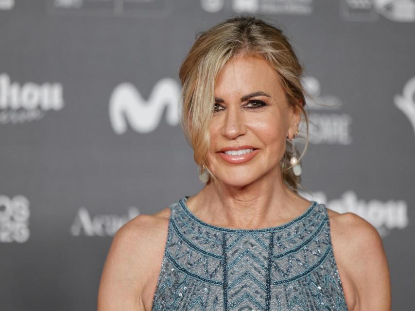 La presentadora en el photocall de los premios Iris.