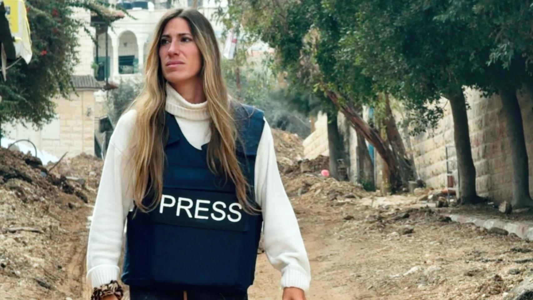 Lara Escudero en Jenin, cubriendo la ocupación israelí en Cisjordania
