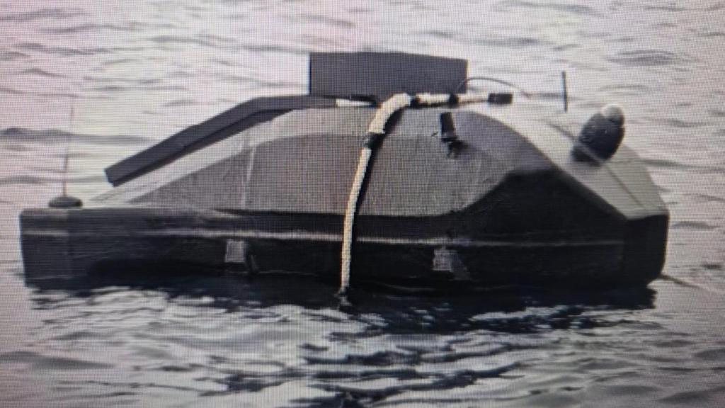 Dron submarino intervenido en aguas del Estrecho sin carga de droga.