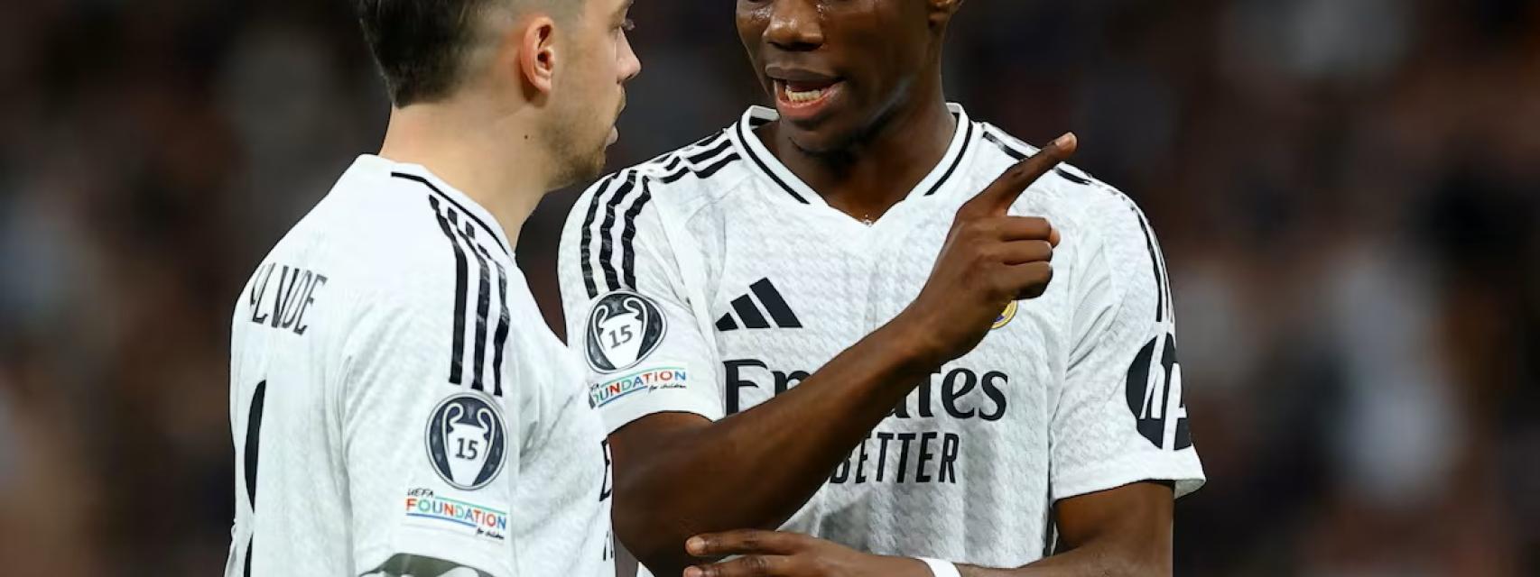 Valverde y Tchouaméni, durante un partido del Real Madrid.
