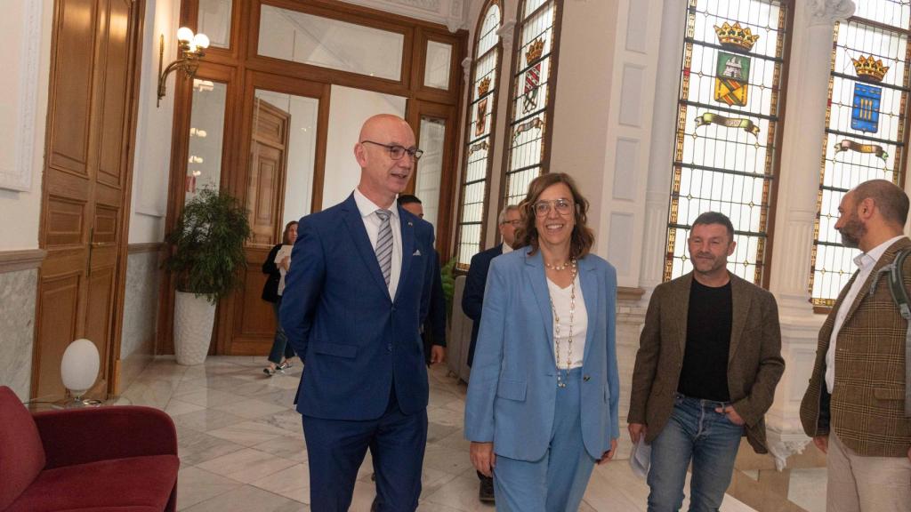 Firma del convenio entre la Diputación de Palencia y la Universidad de Burgos