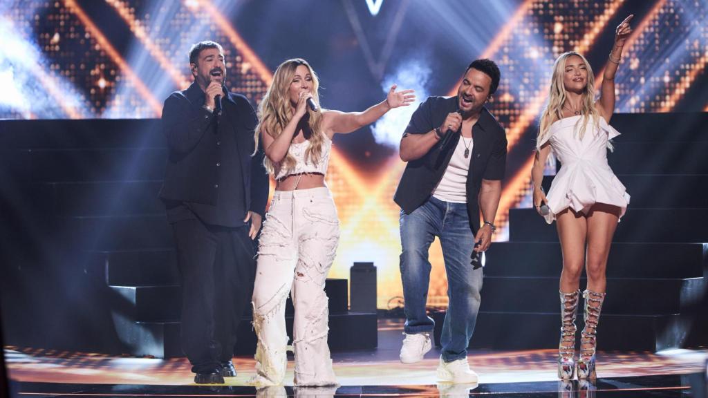 Antonio Orozco, Edurne, Luis Fonsi y Ana Mena en 'La Voz Kids'.