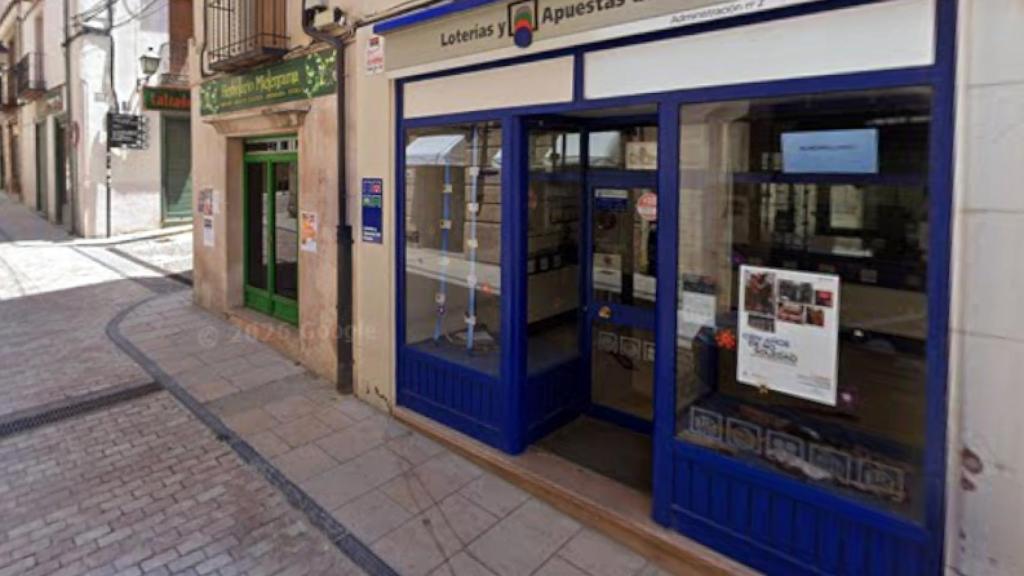 Fachada de la administración que ha repartido el premio en Sigüenza.
