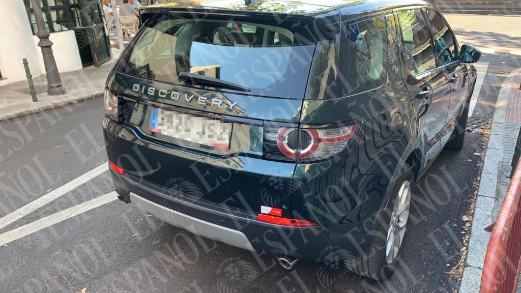 El Land Rover Discovery con el que Joseba llevó a Andrea y Lucía de Zaragoza al Parador de Teruel