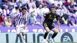 Julien Ponceau y Dani Gómez, en el Real Valladolid - Real Zaragoza