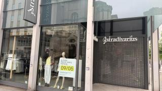 La tienda de Stradivarius de la plaza de Lugo permanecerá cerrada temporalmente para acometer una reforma integral del local