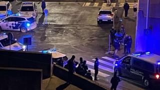 Presencia policial esta madrugada en las fiestas del Barrio de las Flores tras una pelea entre varias personas