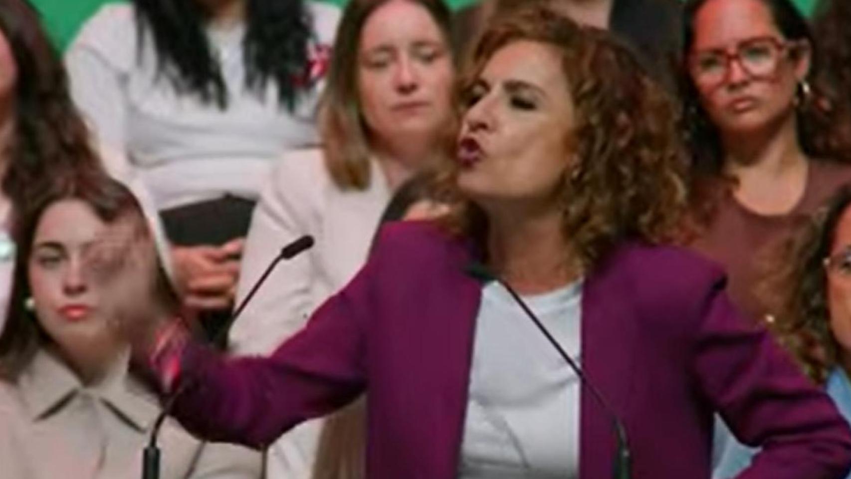 María Jesús Montero en un acto de campaña en La Línea de la Concepción.