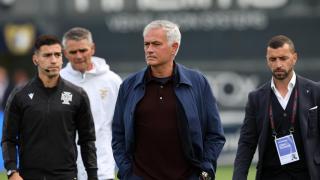 José Mourinho, antes de un partido del Benfica