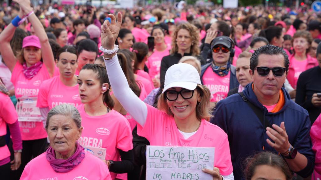 La Carrera de la Mujer acoge a todo tipo de público, independientemente de su edad. En la imagen, una participante mexicana.
