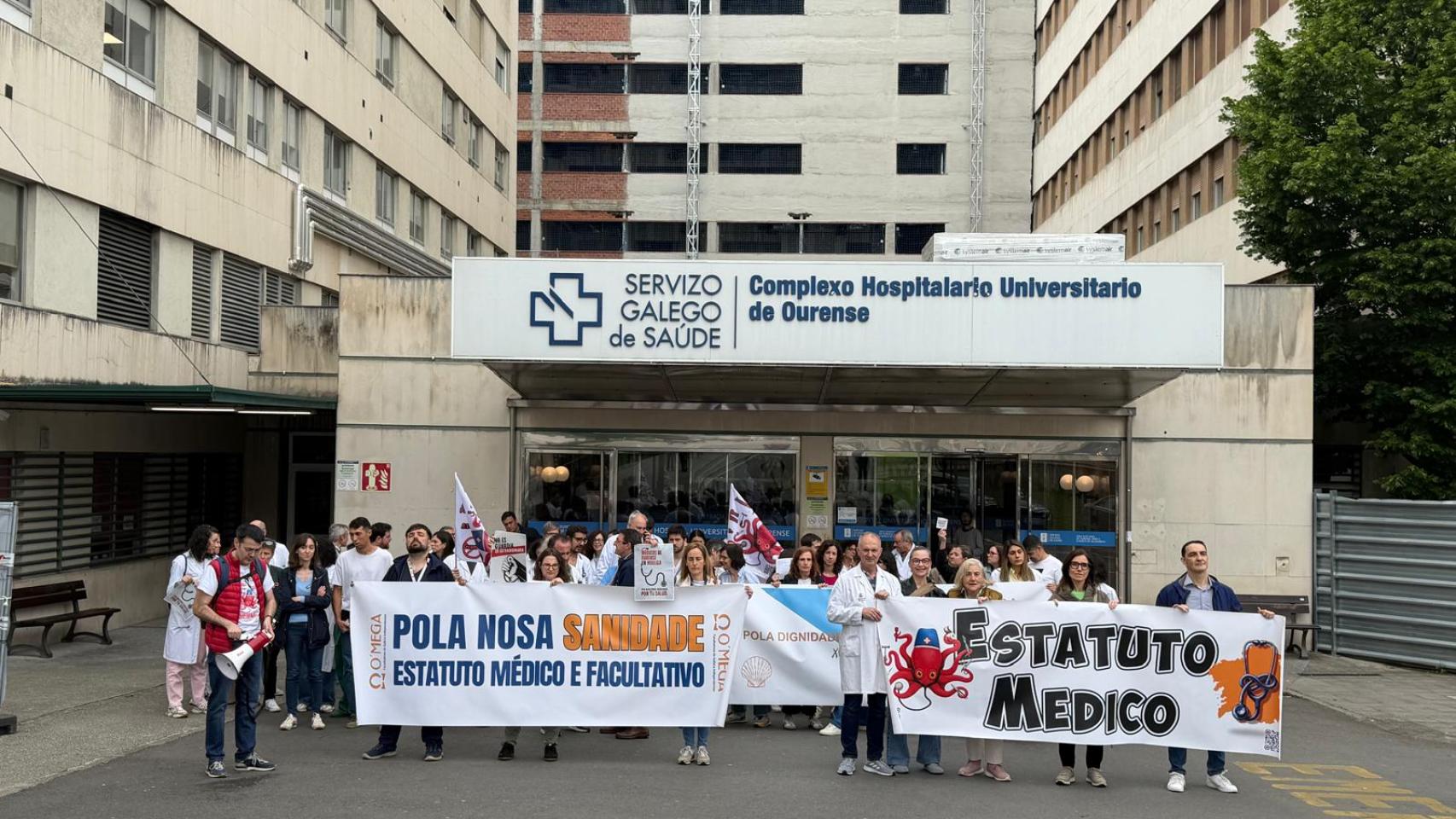 Imagen de una concentración de Simega en Ourense.