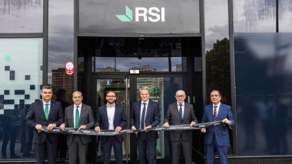 Inauguración del nuevo centro tecnológico de Caja Rural en Valladolid