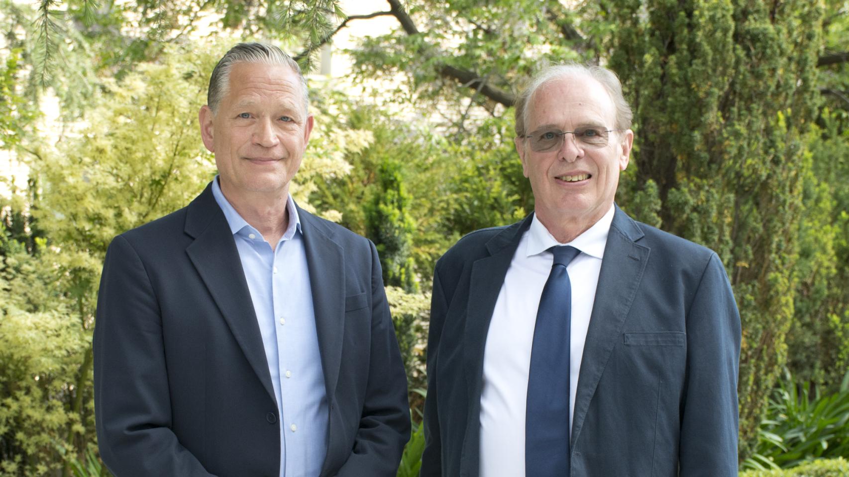 Los expertos en sostenibilidad oceánica Florian Lennert (i) y Ralph Reyner (D). Foto: Fundación Ramón Areces