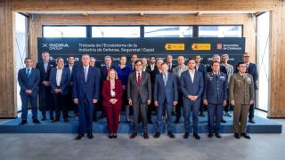 Foto de familia durante la presentación del Plan Cataluña