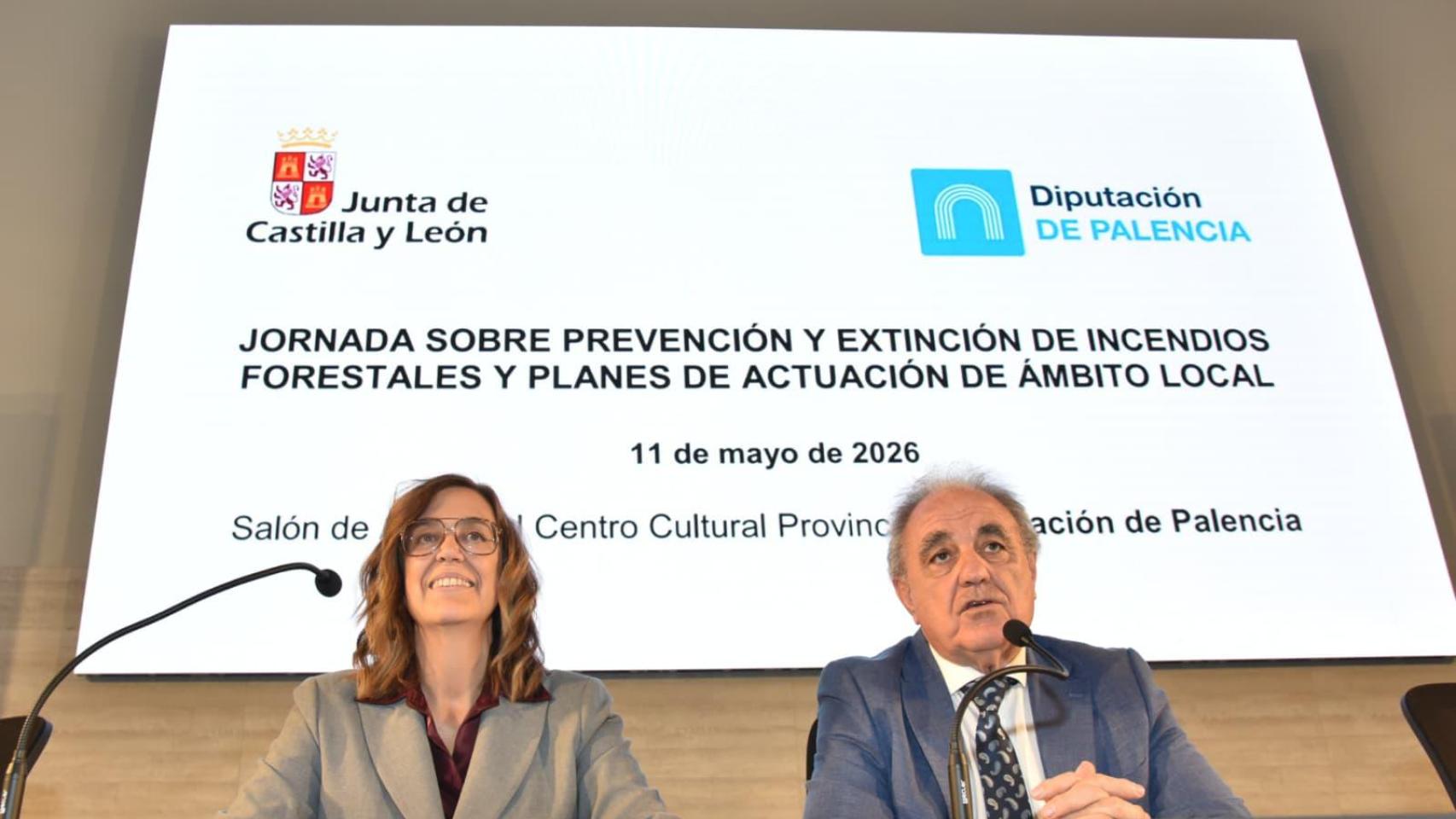 La presidenta de la Diputación, Ángeles Armisén; y el delegado de la Junta, José Antonio Rubio  Clausura de la Jornada Plan Prevención de Incendios y Planes de Actuación de Emergencias.