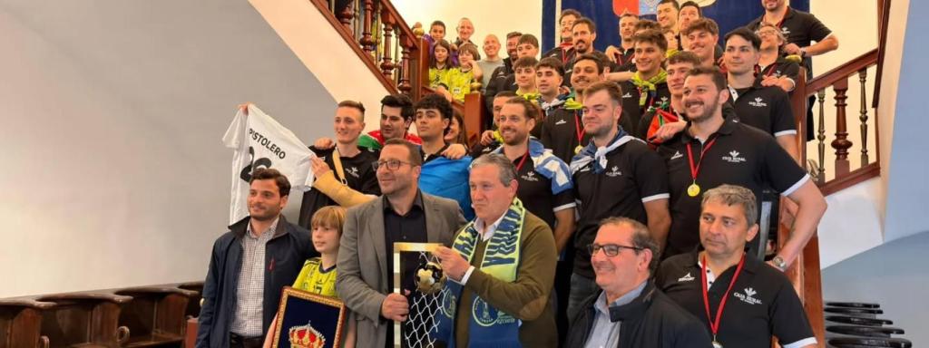 El Club Balonmano Caja Rural de Zamora en el Palacio de la Encarnación.