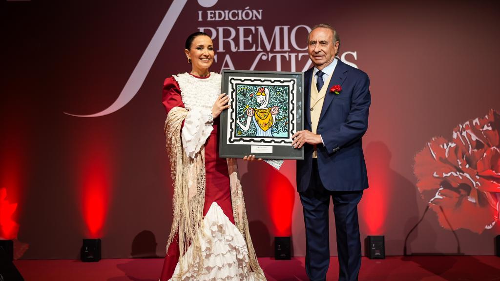 Cruz Sánchez de Lara, vicepresidenta ejecutiva de EL ESPAÑOL, con el empresario Pedro Trapote.