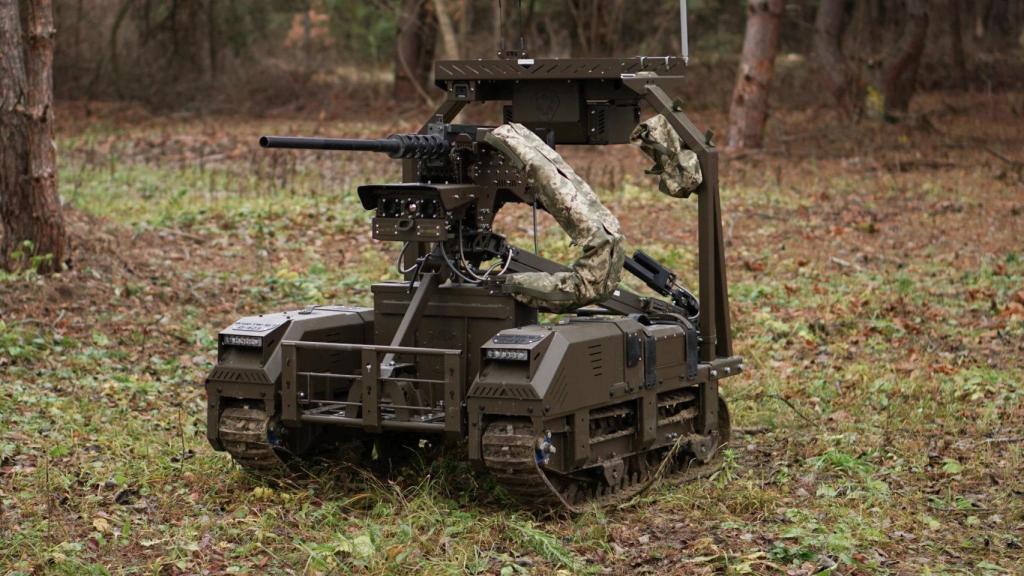 El robot de combate TW 12.7