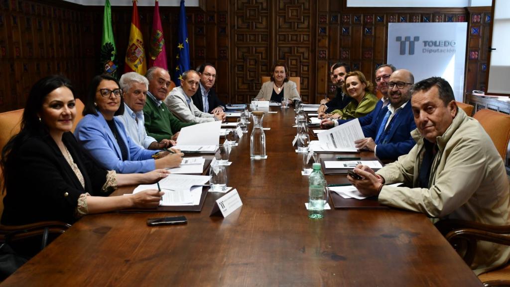 La Junta de Gobierno de la institución provincial, presidida por Conchi Cedillo, ha aprobado las bases reguladoras y la convocatoria del programa 'Toledo Emplea +' para los años 2026 y 2027.