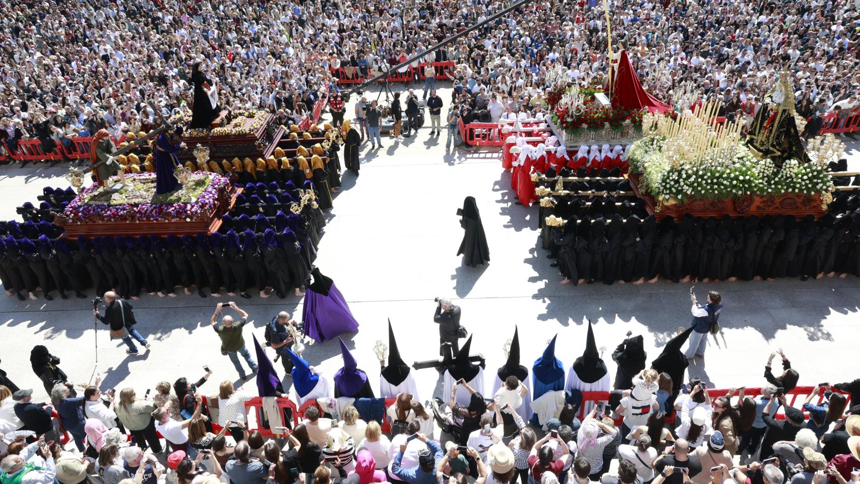 Imagen de la procesión del Santo Encontro.