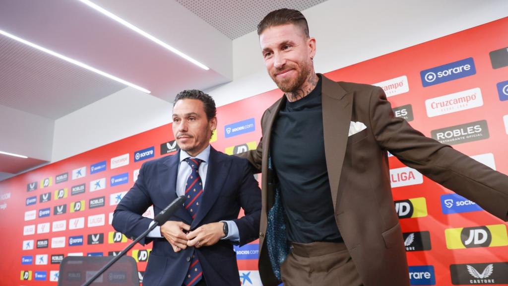 El presidente del Sevilla, Jose María Del Nido Carrasco y Sergio Ramos en una foto de archivo.
