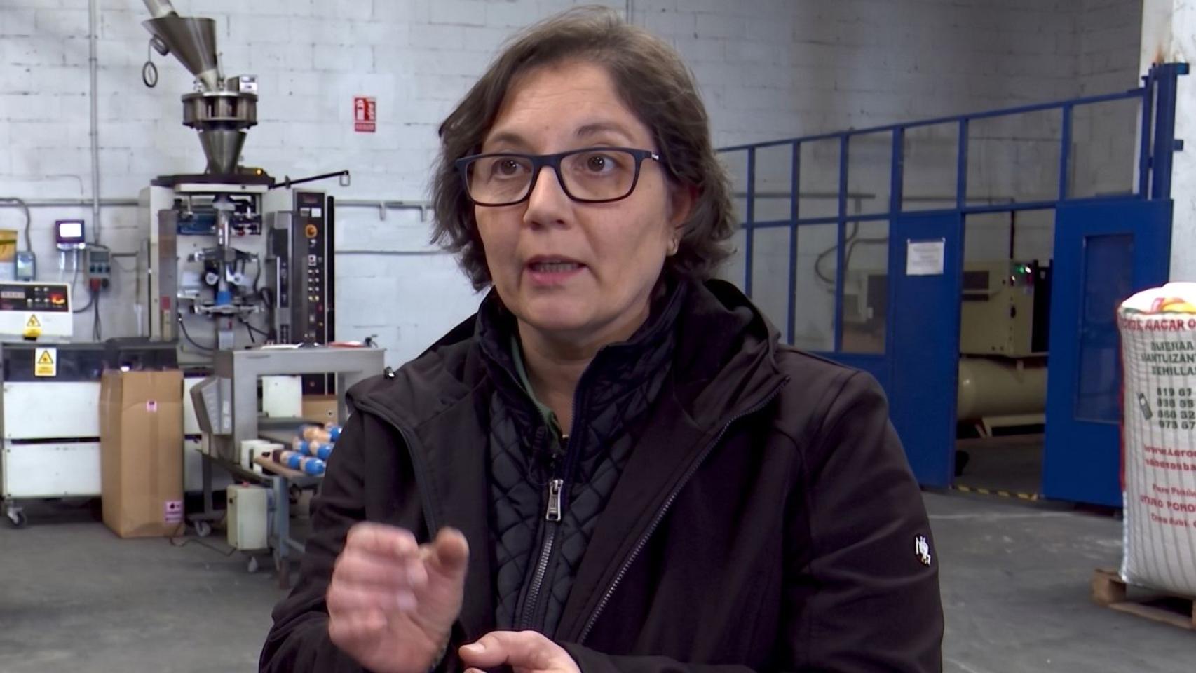 Montserrat San José, gerente de una empresa envasadora de legumbres. 