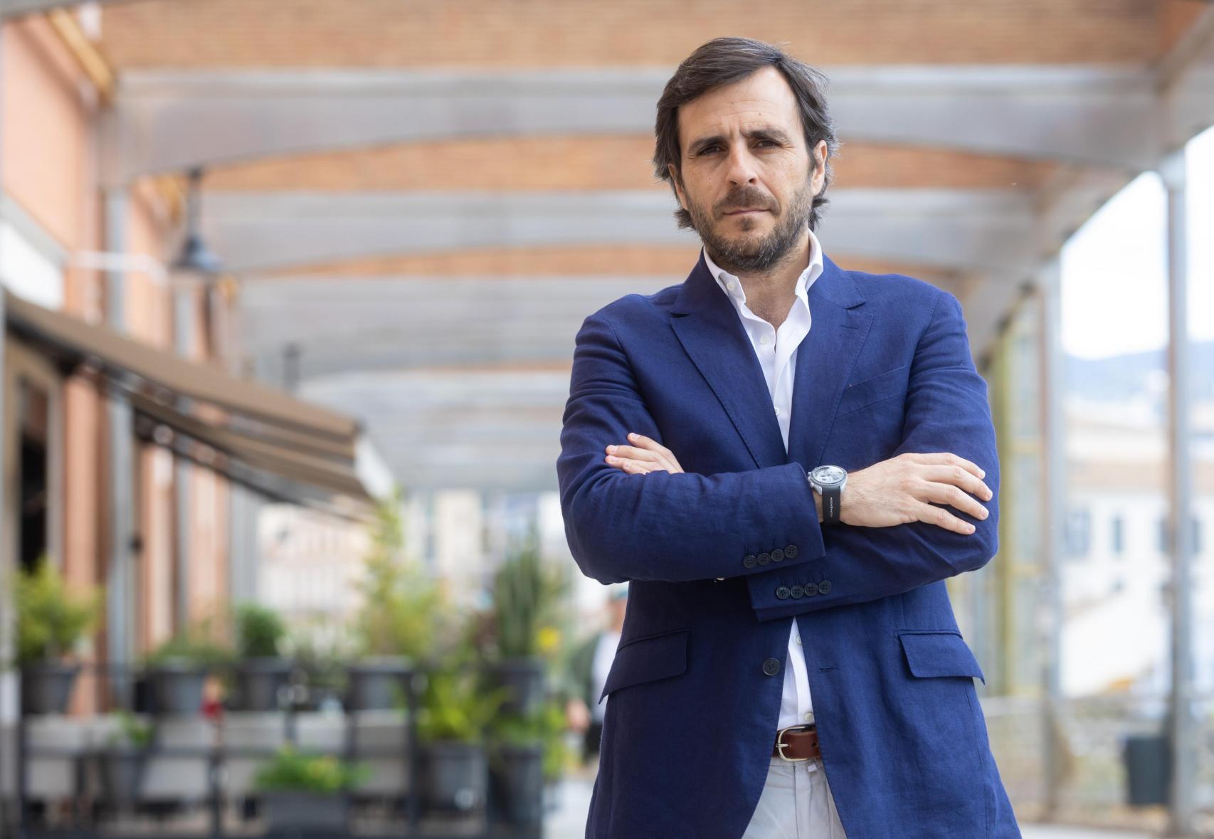 Pérez Lanzac, junto al hotel NH Málaga.