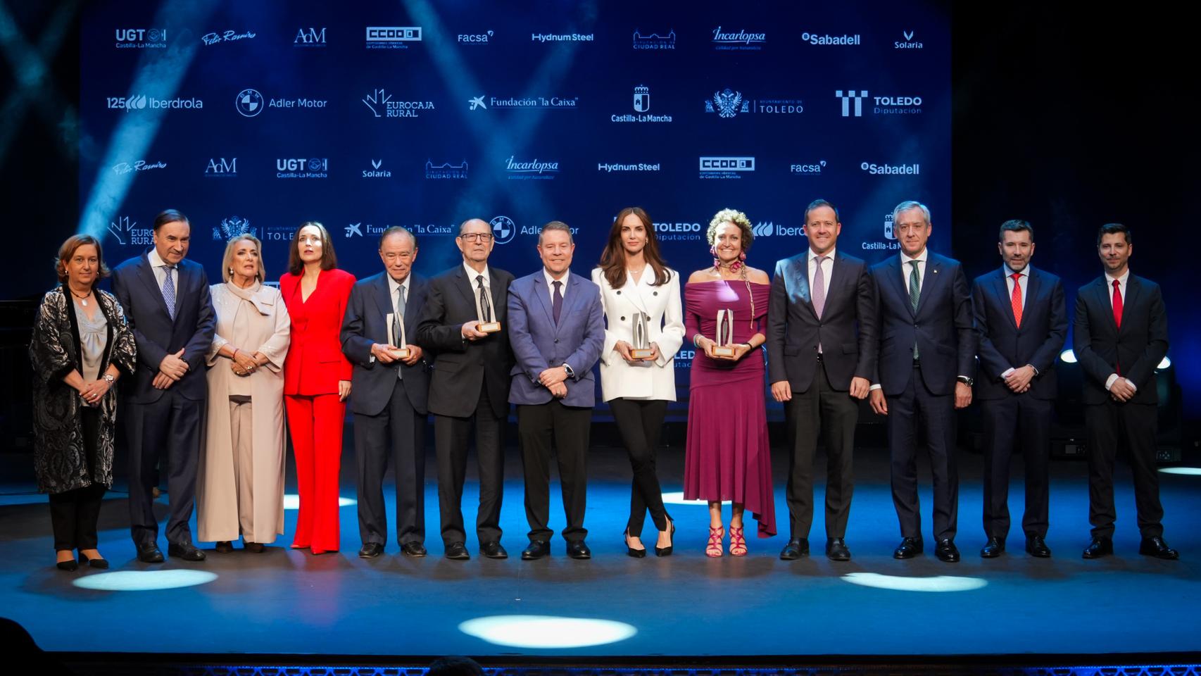 Foto de familia de los premios Gigantes de Castilla-La Mancha.