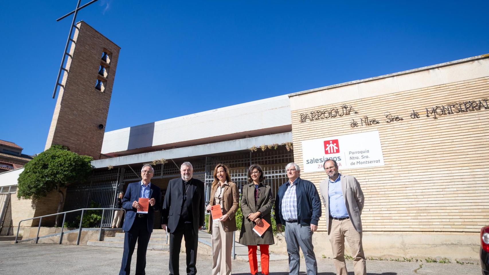 Firma del convenio de Parroquias Seguras en Zaragoza 