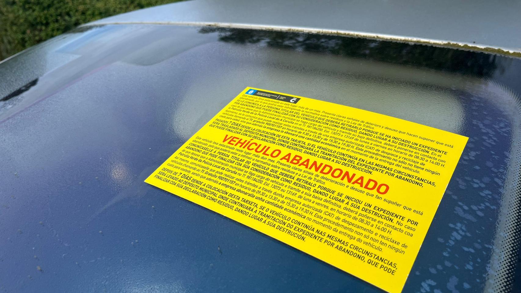 Vehículo abandonado en Novo Mesoiro