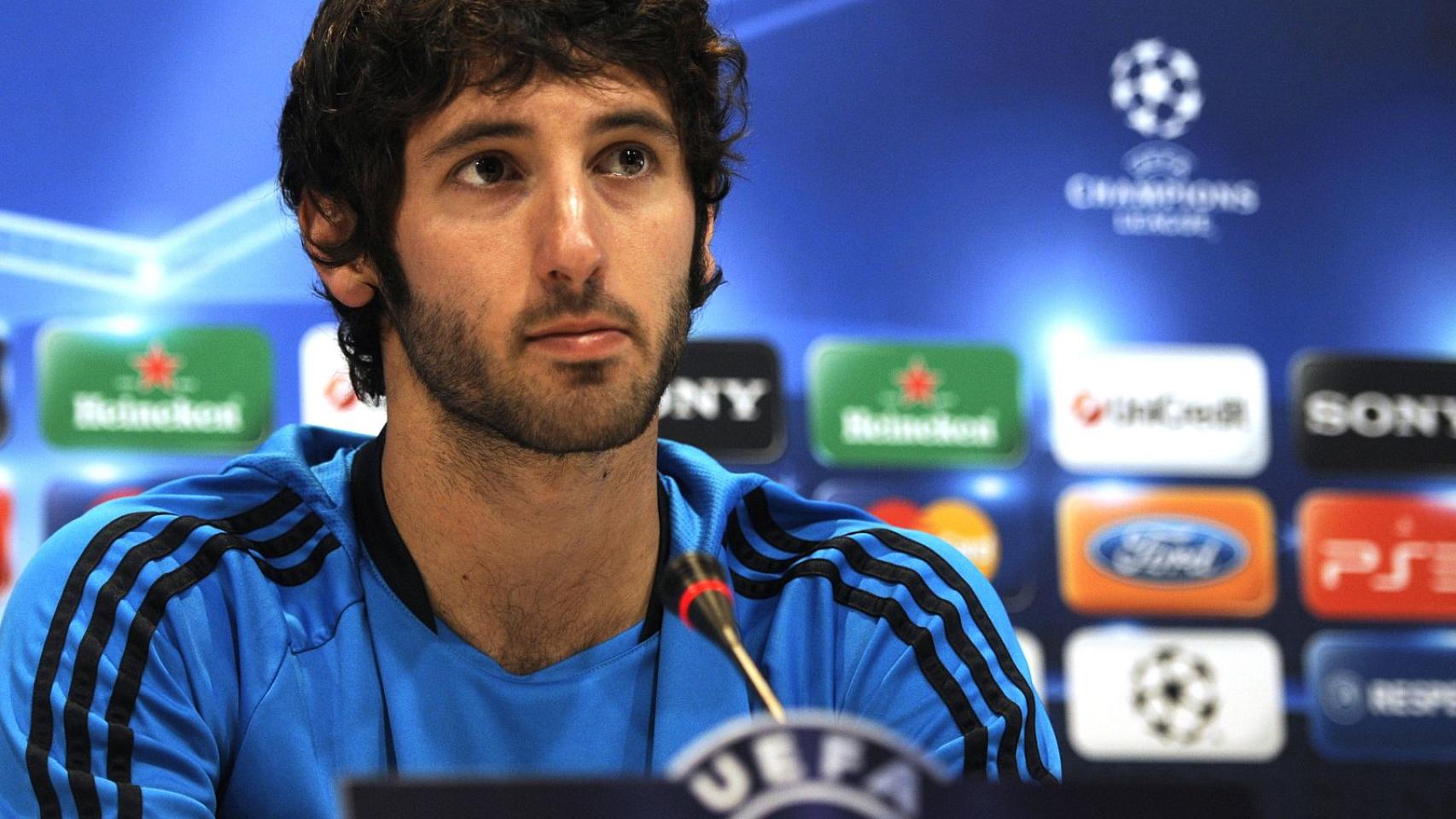 Esteban Granero, en una rueda de prensa como jugador del Real Madrid.
