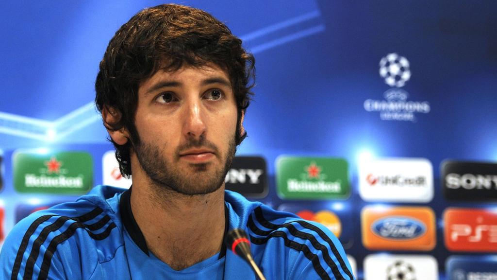 Esteban Granero, en una rueda de prensa como jugador del Real Madrid.